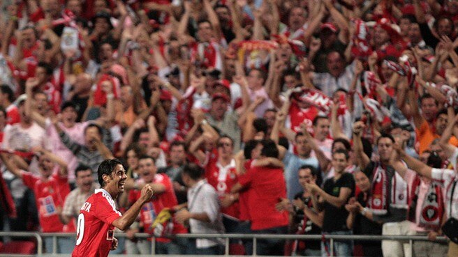 Rui Costa breaks København hearts