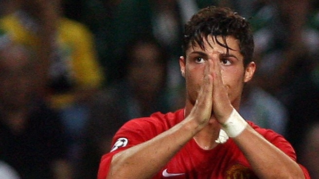Ronaldo touched by Sporting response