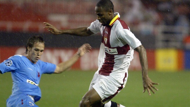 Scintillating Sevilla sweep Slavia aside