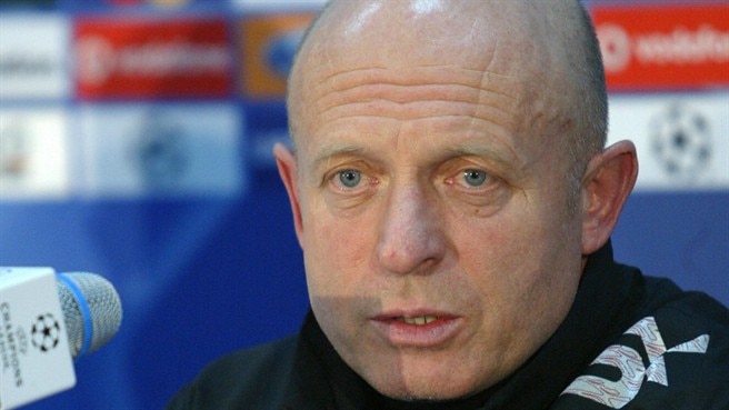 Prestige pushes on Slavia's Krajčík