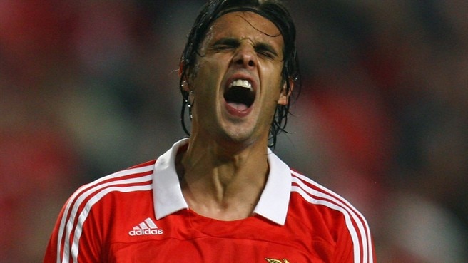 Camacho confounded by Benfica exit