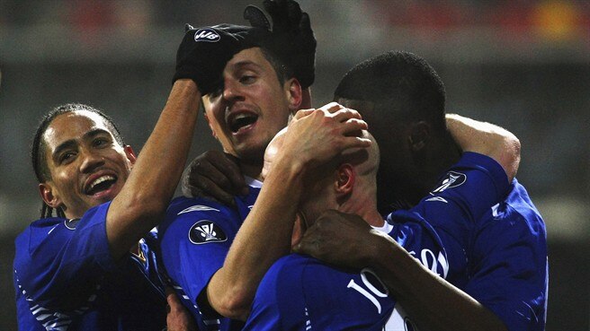 Misery for AZ as Everton march on