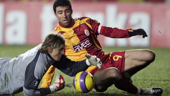 Stubborn Leverkusen deny Galatasaray