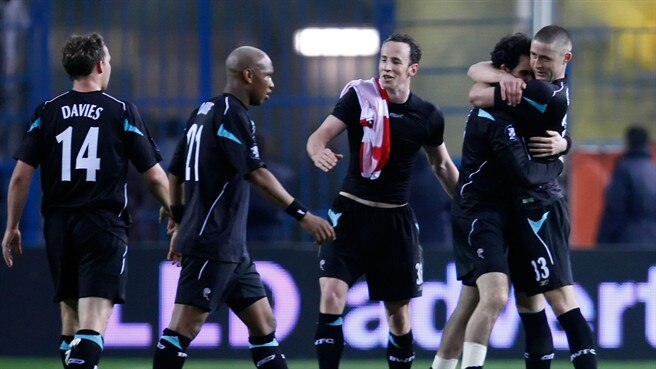 Bolton survive Atlético siege