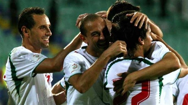 Bozhinov inspires Bulgaria victory