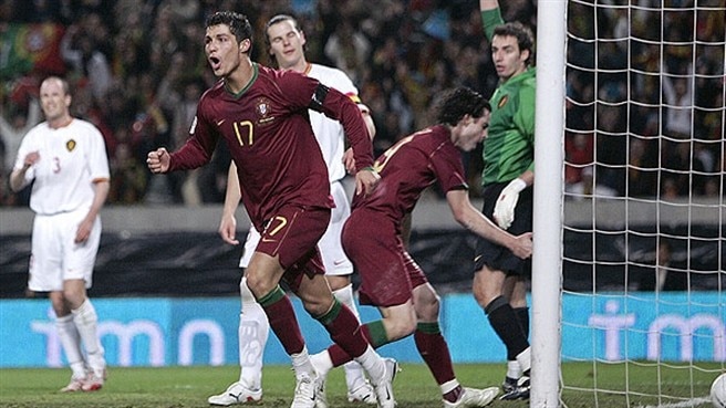 Classy Portugal cruise past Belgium