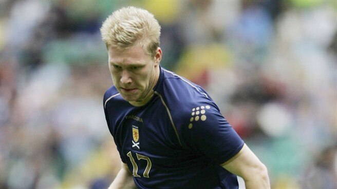 Solid Scotland back in contention