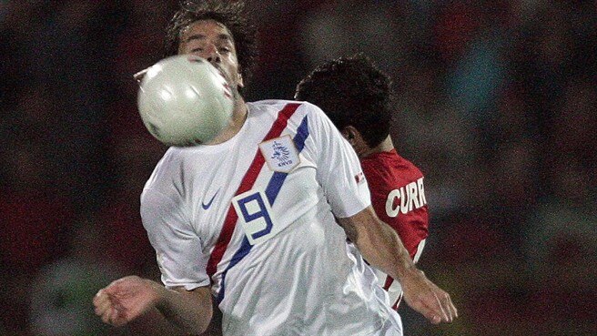 Van Nistelrooy times it right in Tirana
