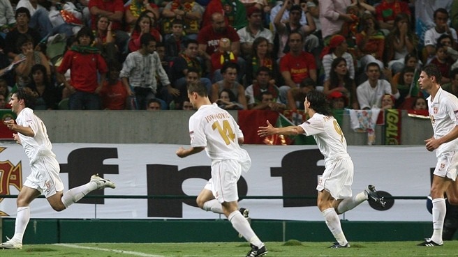 Serbia stroll as Azerbaijan suffer