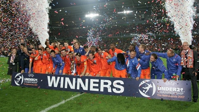Netherlands and Germany seek positive start