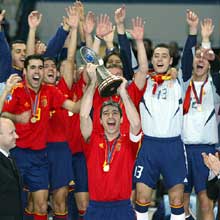 Spain celebrate their triumph in 2005